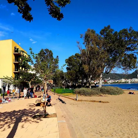 公寓 Residencia Platja De